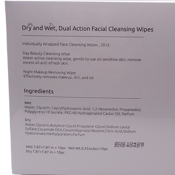 Baseblue Cosmetics Dry and Wet Dual Action Facial Cleansing Wipes - Picture 3 of 5